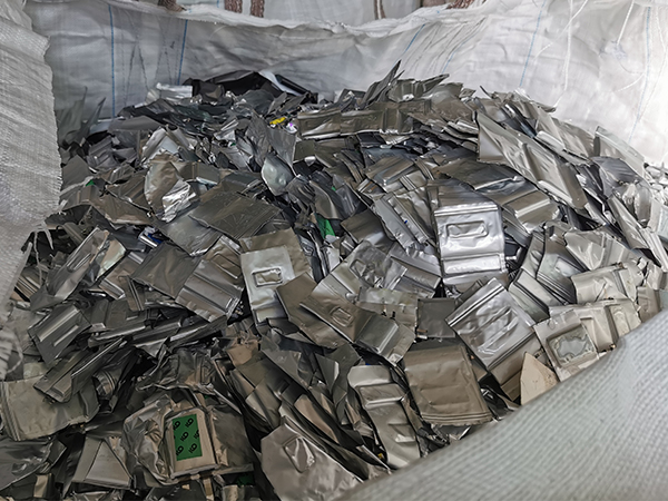 聚合物電池回收每噸價格 東莞蜜桃色色视频回收廠家