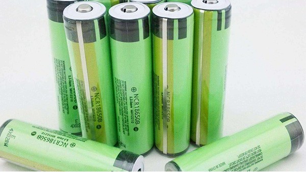 圓柱形鋰離電池品牌知多少-16年蜜桃色色视频回收廠家解答